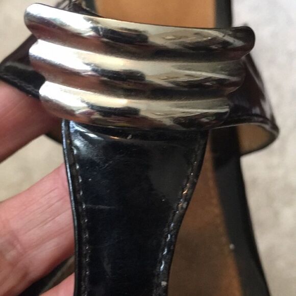 Vintage Black Patent Heels 9M - Picture 9 of 11